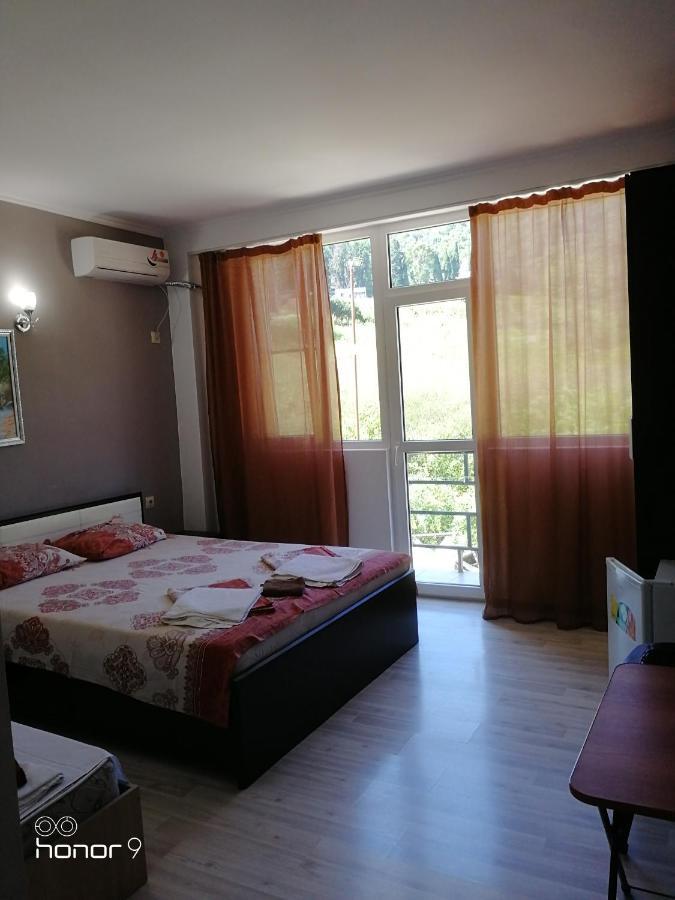 Hotel Mira New Athos Exterior foto